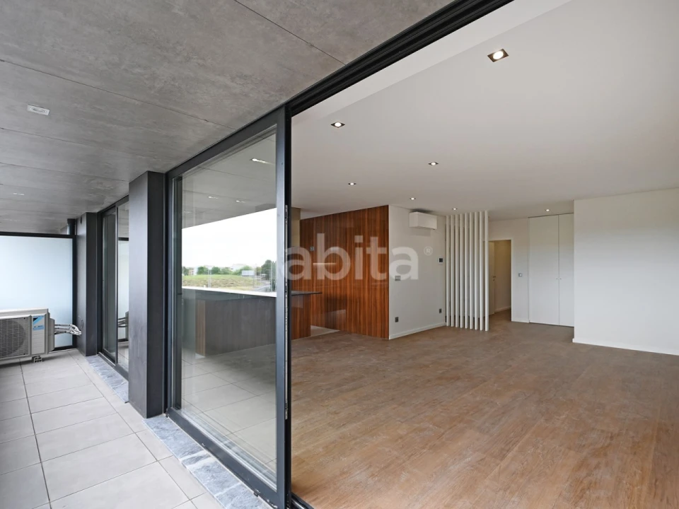 Apartamento T2 para Arrendamento em Santa Marinha e São Pedro da Afurada Foto 8