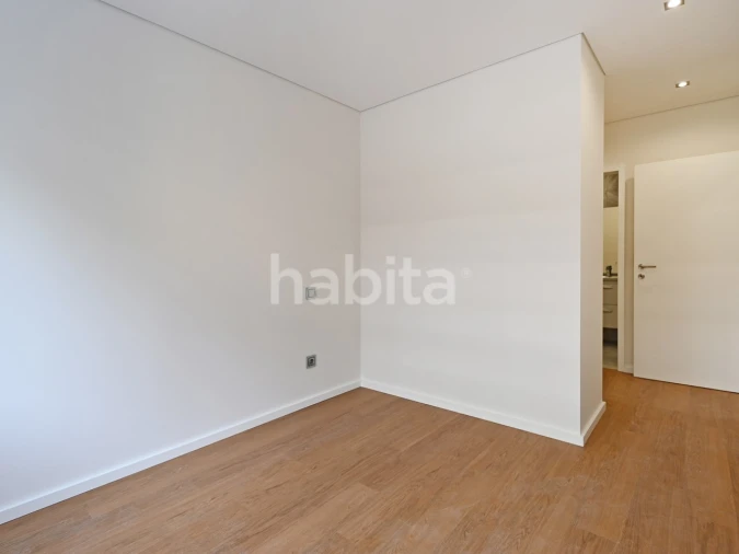 Apartamento T2 para Arrendamento em Santa Marinha e São Pedro da Afurada Foto 17