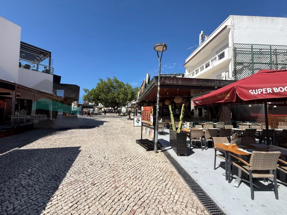 Loja para Venda em Albufeira e Olhos de Água Foto 30