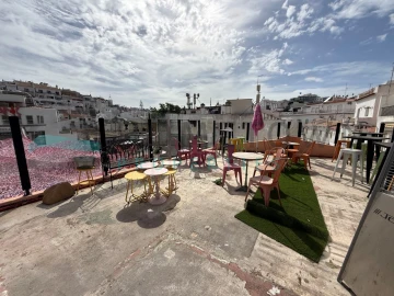 Loja para Venda em Albufeira e Olhos de Água