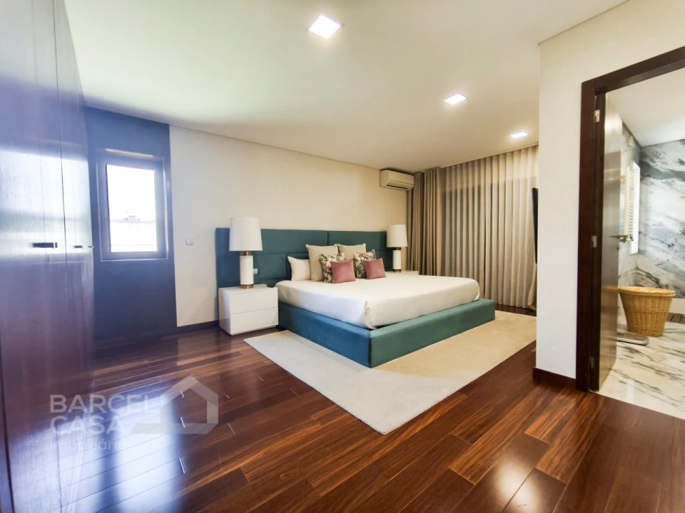 Moradia T4 para Venda em Gamil e Midões Foto 14