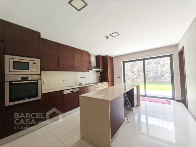 Moradia T4 para Venda em Gamil e Midões Foto 3
