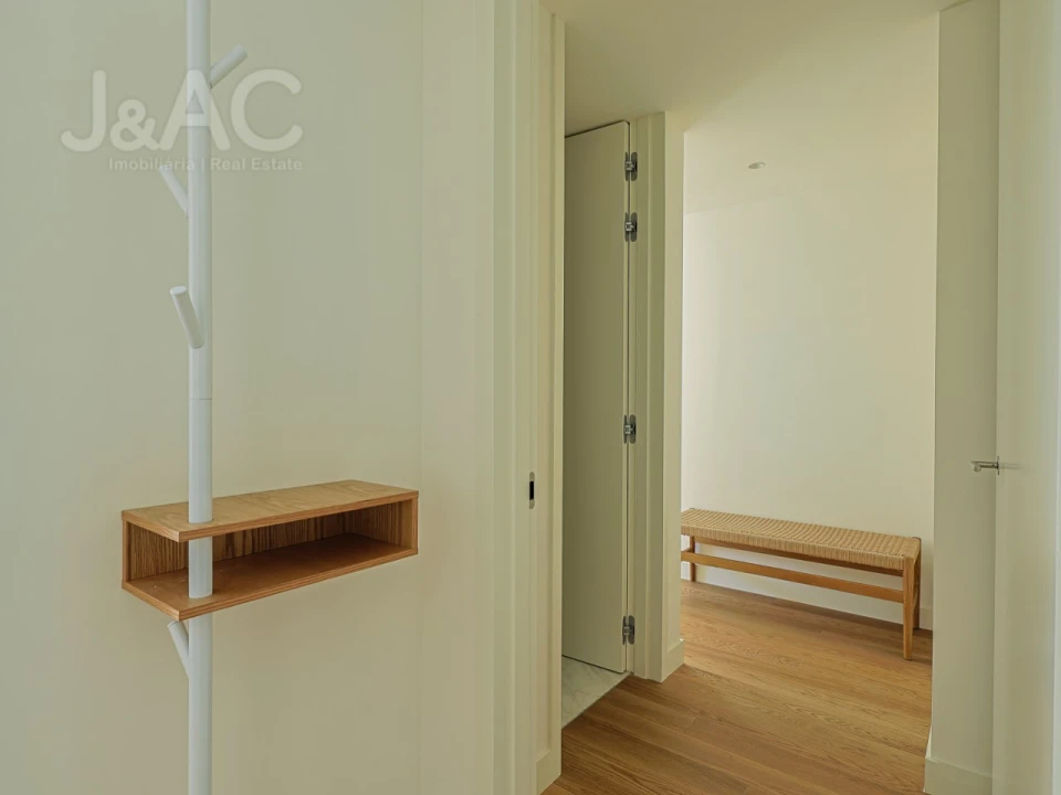 Apartamento T2 para Venda em Santo António Foto 11