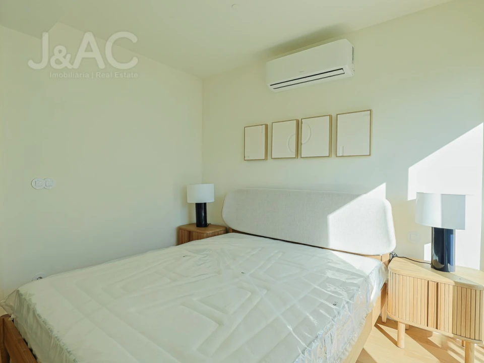 Apartamento T2 para Venda em Santo António Foto 19