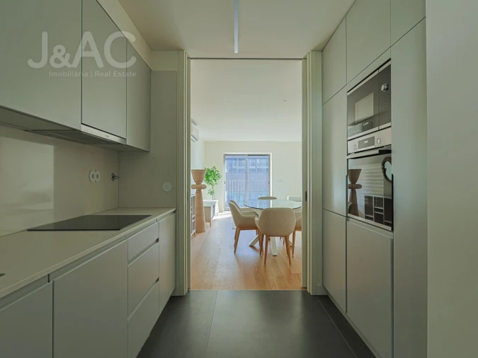 Apartamento T2 para Venda em Santo António Foto 9