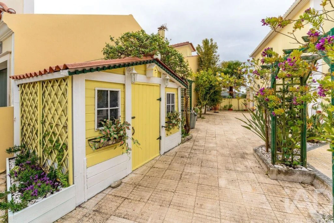 Moradia T4 para Venda em Ericeira Foto 4