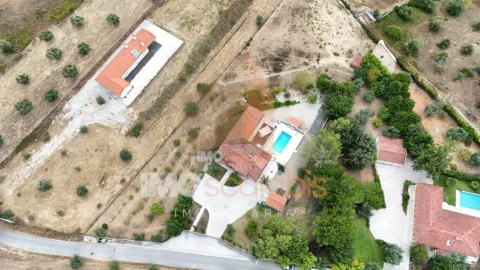 Moradia T3 para Venda em Achete, Azoia de Baixo e Póvoa de Santarém