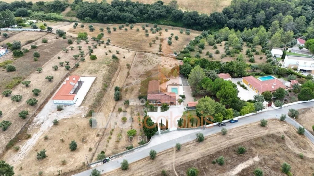 Moradia T3 para Venda em Achete, Azoia de Baixo e Póvoa de Santarém Foto 47