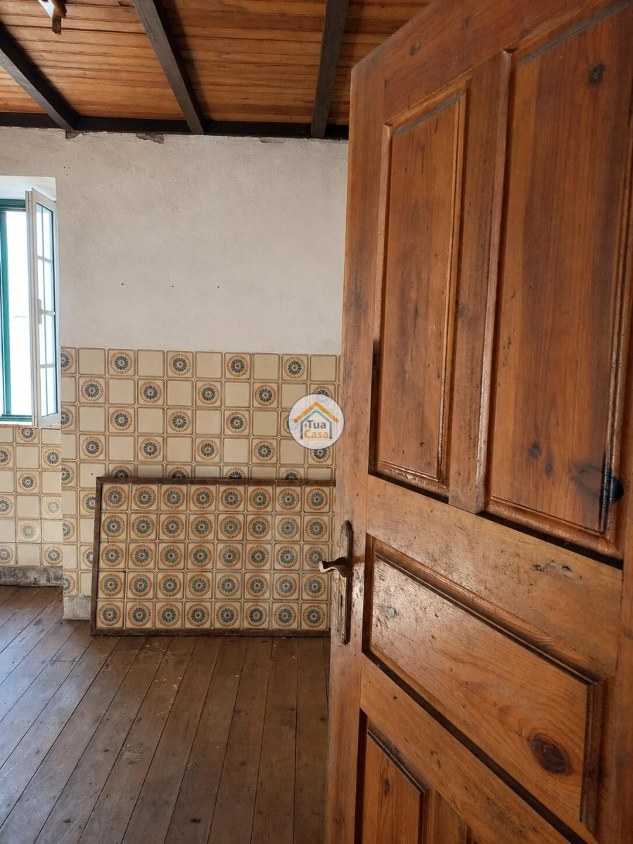 Moradia T2 para Venda em Vila Nova Foto 5