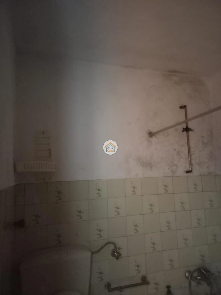 Moradia T2 para Venda em Vila Nova Foto 18