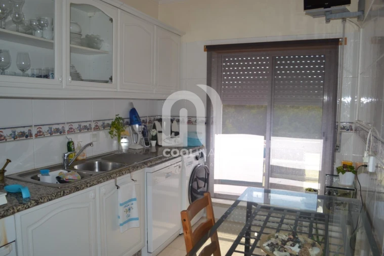 Apartamento T1 para Venda em Almada, Cova da Piedade, Pragal e Cacilhas Foto 3