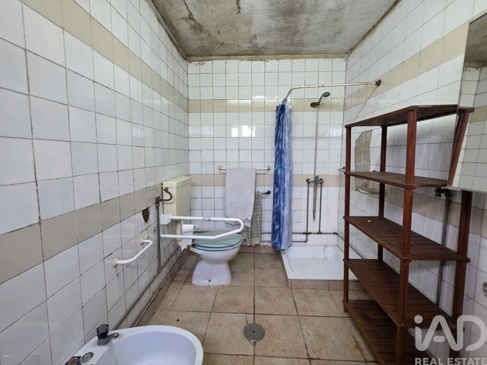 Quinta T4 para Venda em Riba de Ancora Foto 29
