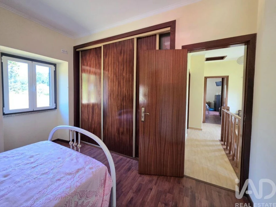 Quinta T4 para Venda em Riba de Ancora Foto 14