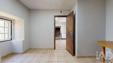 Quinta T4 para Venda em Riba de Ancora