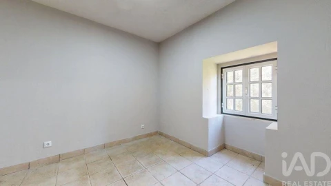 Quinta T4 para Venda em Riba de Ancora