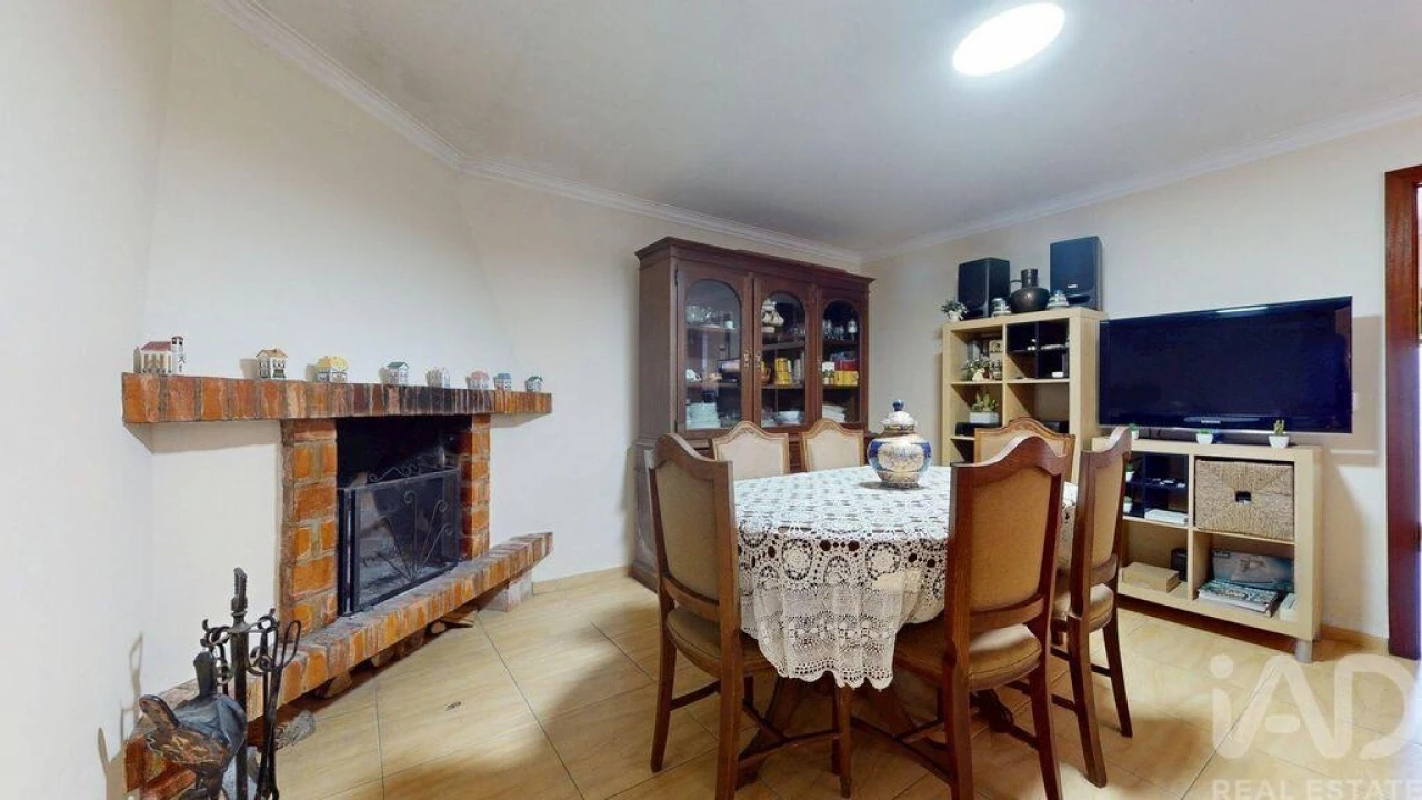 Quinta T4 para Venda em Riba de Ancora Foto 10