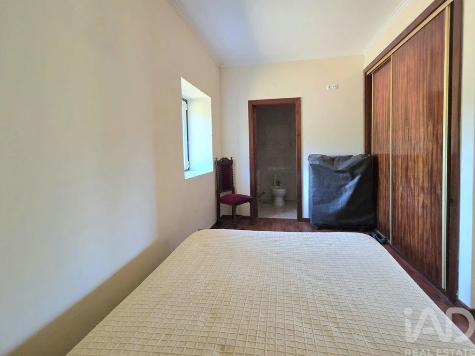Quinta T4 para Venda em Riba de Ancora Foto 16