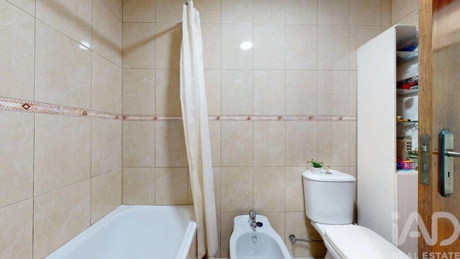 Quinta T4 para Venda em Riba de Ancora Foto 8