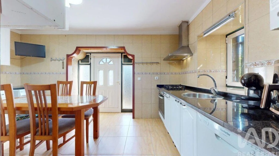 Quinta T4 para Venda em Riba de Ancora Foto 13