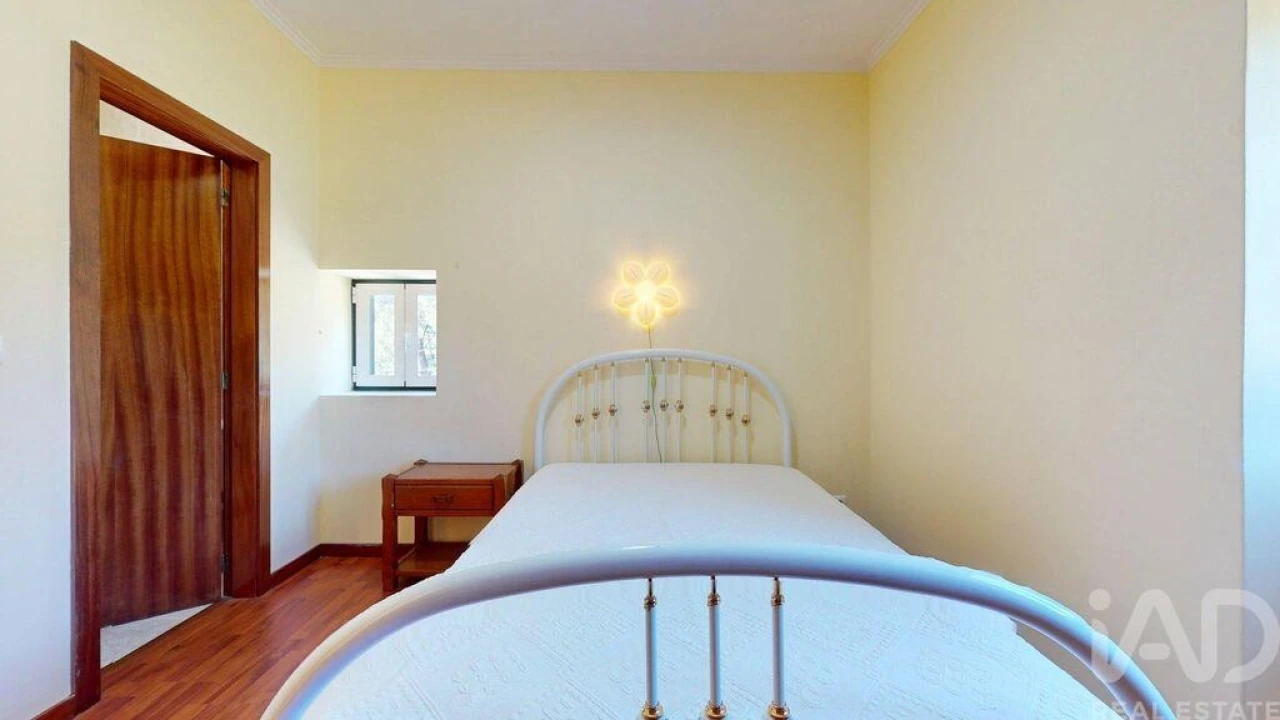 Quinta T4 para Venda em Riba de Ancora Foto 23