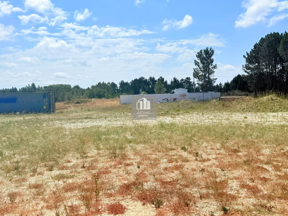 Terreno para Venda em Fernao Ferro Foto 2