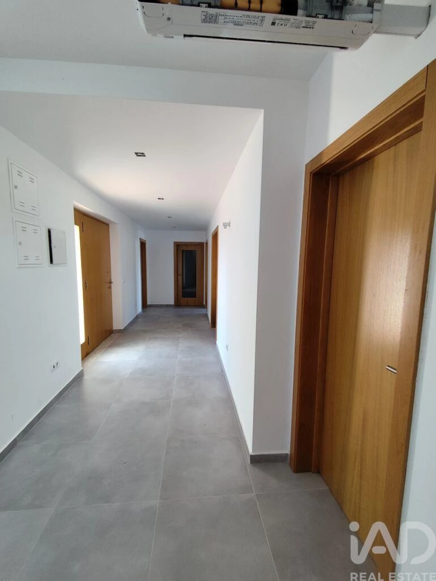 Moradia T3 para Venda em Midões Foto 11
