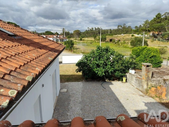 Moradia T3 para Venda em Midões Foto 37