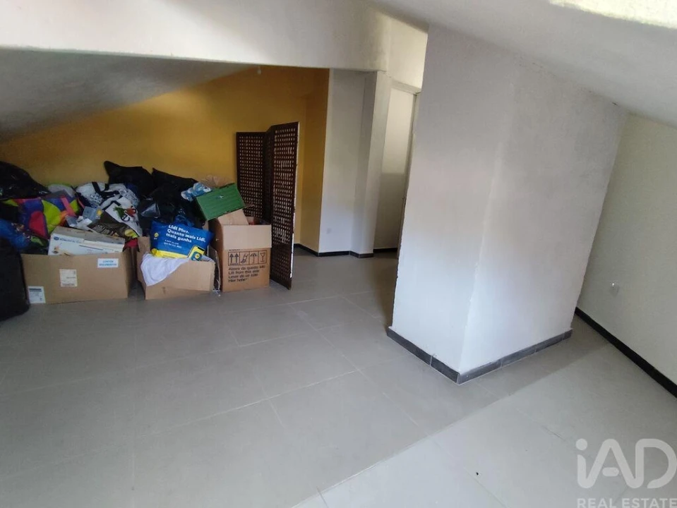 Moradia T3 para Venda em Midões Foto 36
