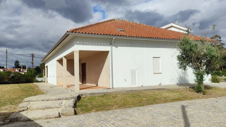 Moradia T3 para Venda em Midões