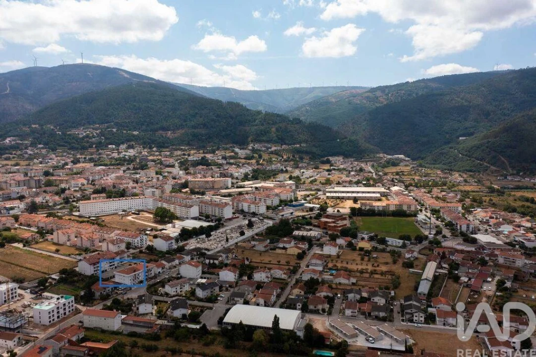 Apartamento T3 para Venda em Lousã e Vilarinho Foto 21