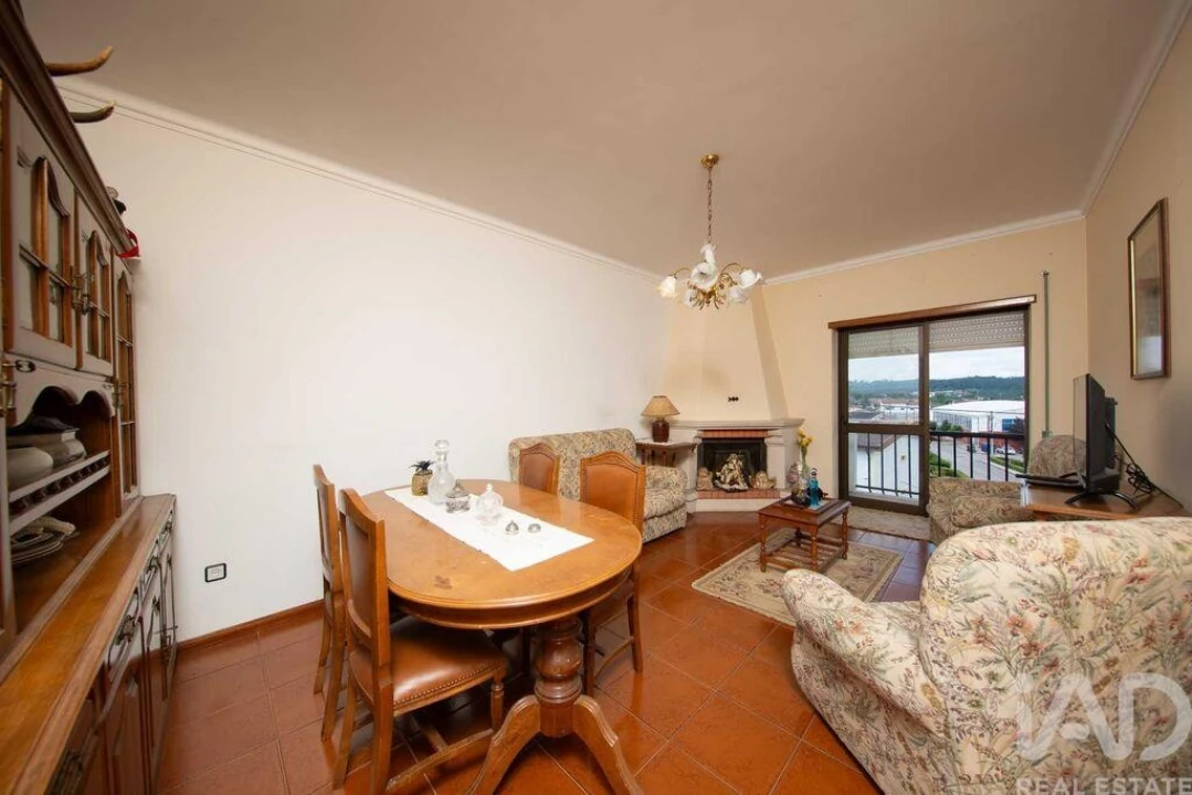 Apartamento T3 para Venda em Lousã e Vilarinho Foto 5