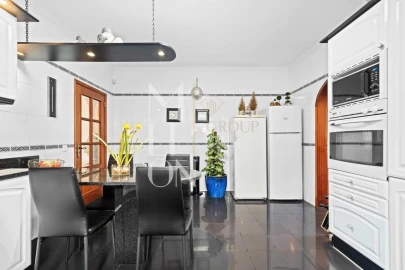 Moradia T3 para Venda em Santo Antonio