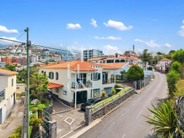 Moradia T3 para Venda em Santo Antonio