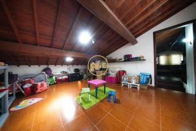 Moradia T4 para Venda em Ribeira Grande (Matriz)