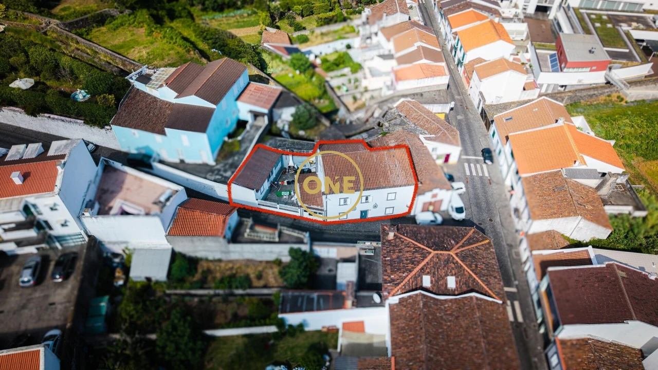 Moradia T4 para Venda em Ribeira Grande (Matriz) Foto 1