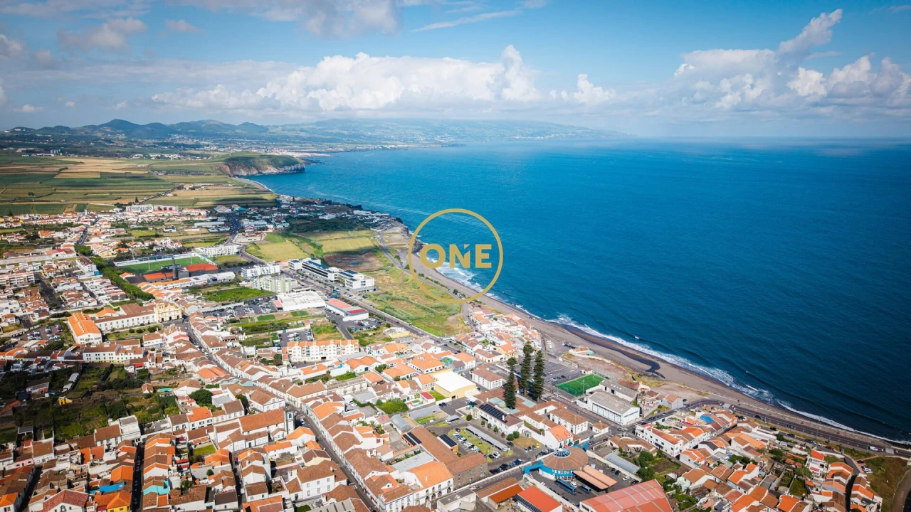 Moradia T4 para Venda em Ribeira Grande (Matriz) Foto 37