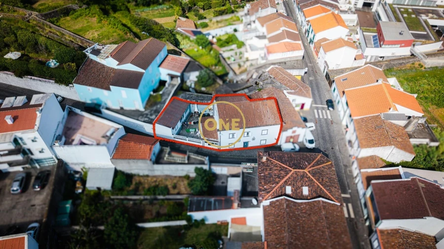Moradia T4 para Venda em Ribeira Grande (Matriz)