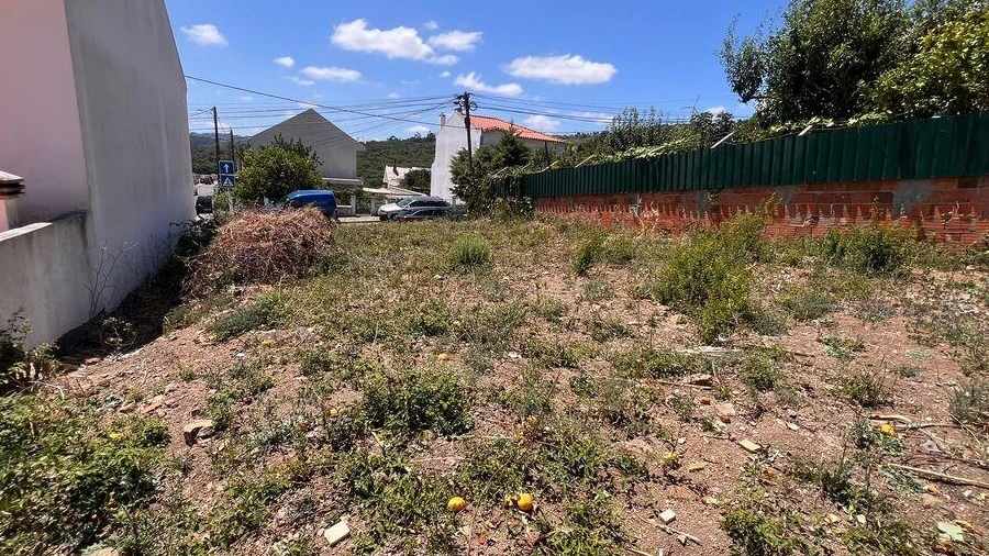 Terreno para Venda em Loures