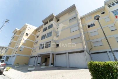 Apartamento T3 para Venda em Gondomar (São Cosme), Valbom e Jovim