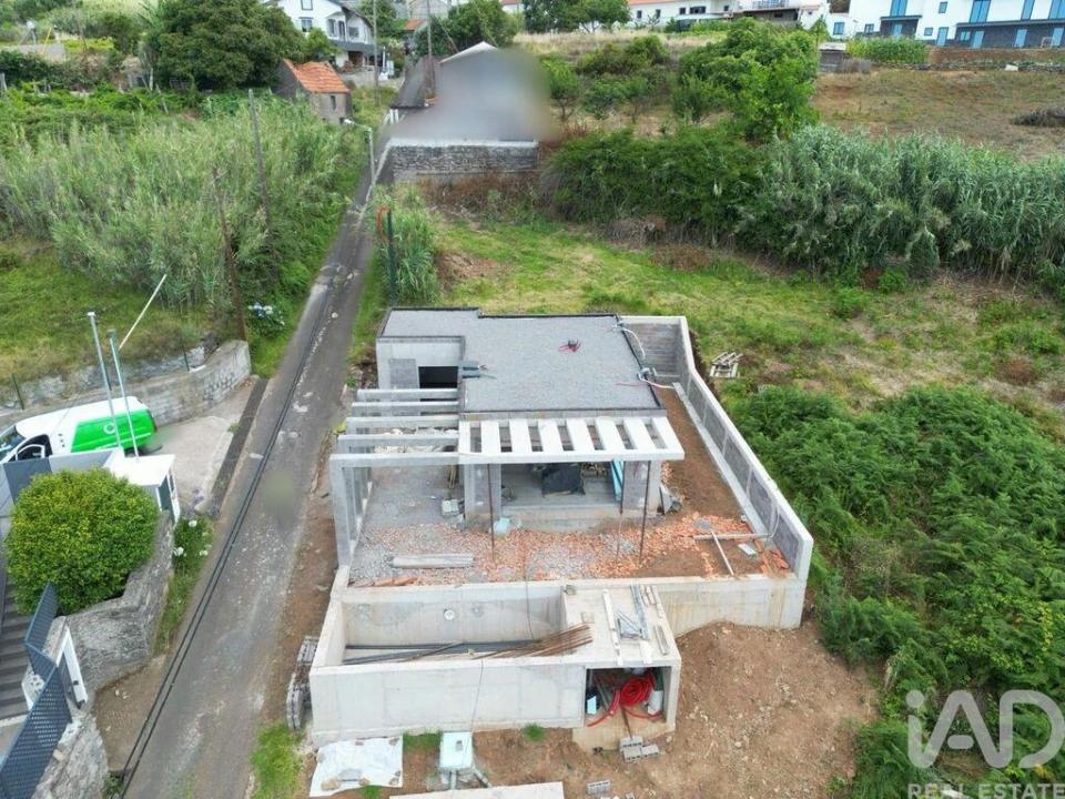 Terreno para Venda em Prazeres Foto 3