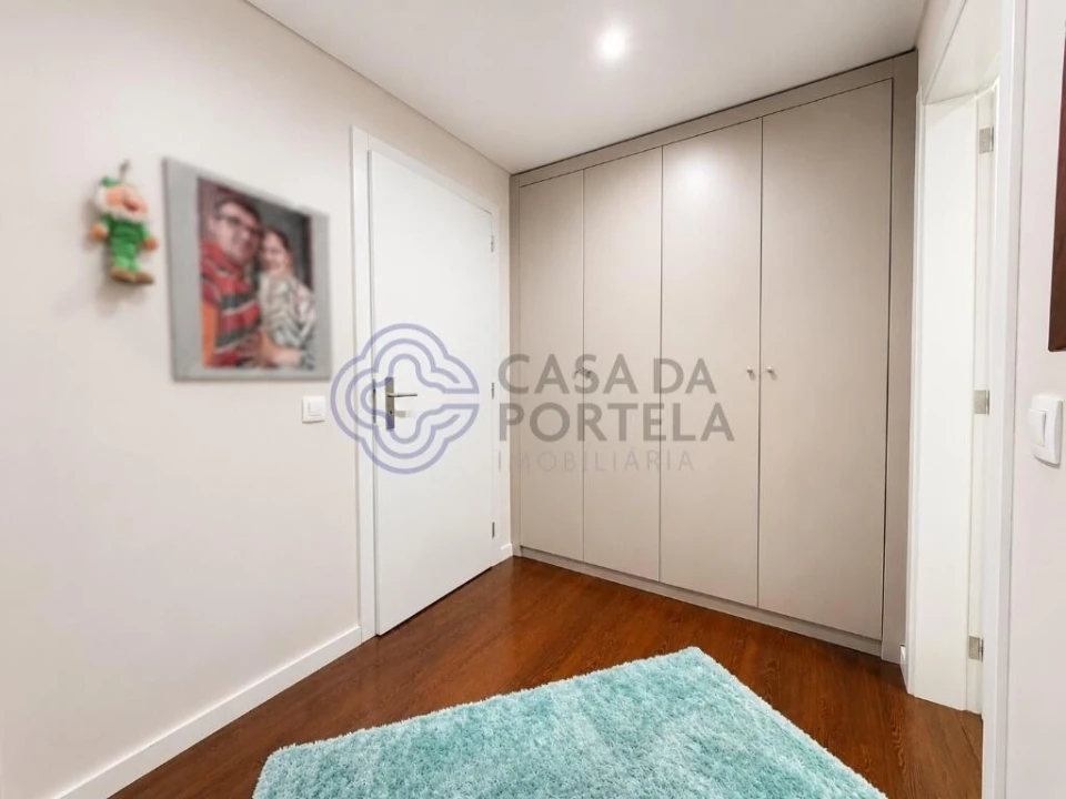 Apartamento T2 para Venda em Campo e Sobrado Foto 9