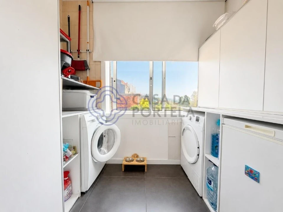 Apartamento T2 para Venda em Campo e Sobrado Foto 5