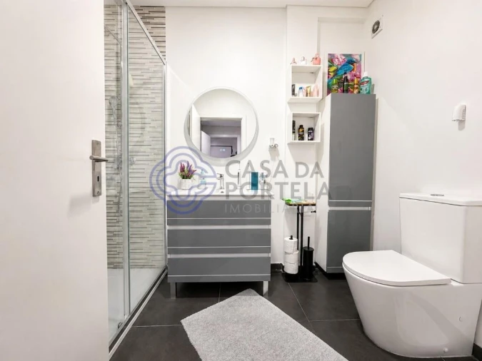 Apartamento T2 para Venda em Campo e Sobrado Foto 13