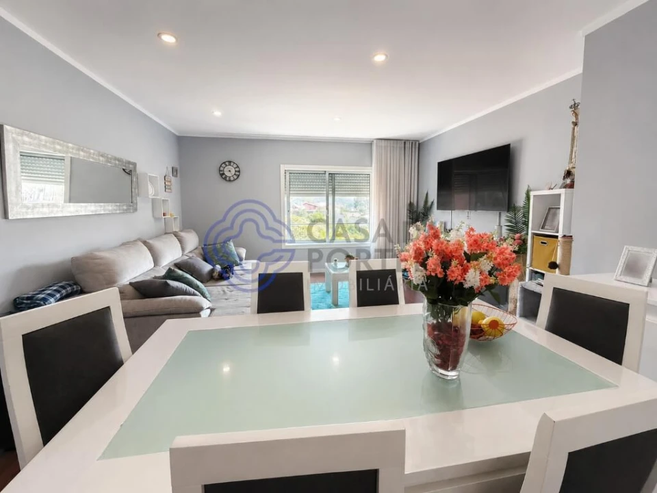 Apartamento T2 para Venda em Campo e Sobrado Foto 2