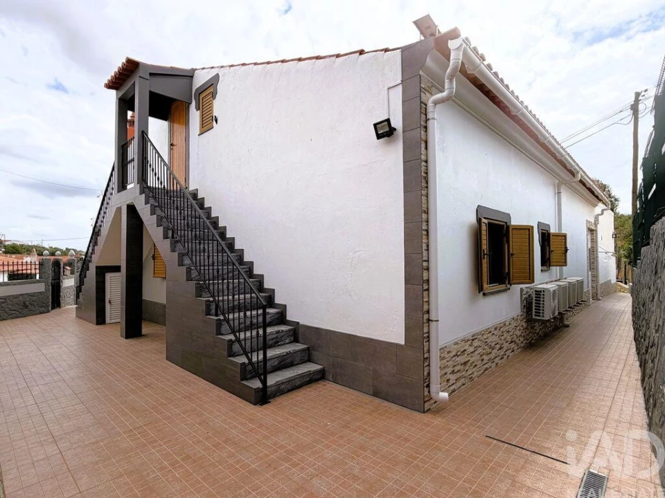 Moradia para Venda em Corte do Pinto Foto 30