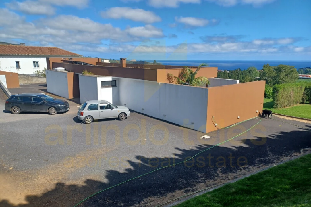 Moradia T4 para Venda em Posto Santo Foto 7