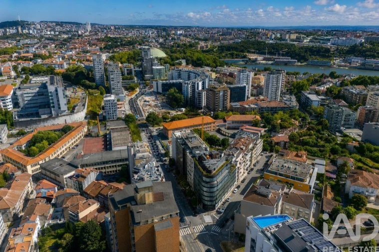 Apartamento T1 para Venda em Lordelo do Ouro e Massarelos Foto 10