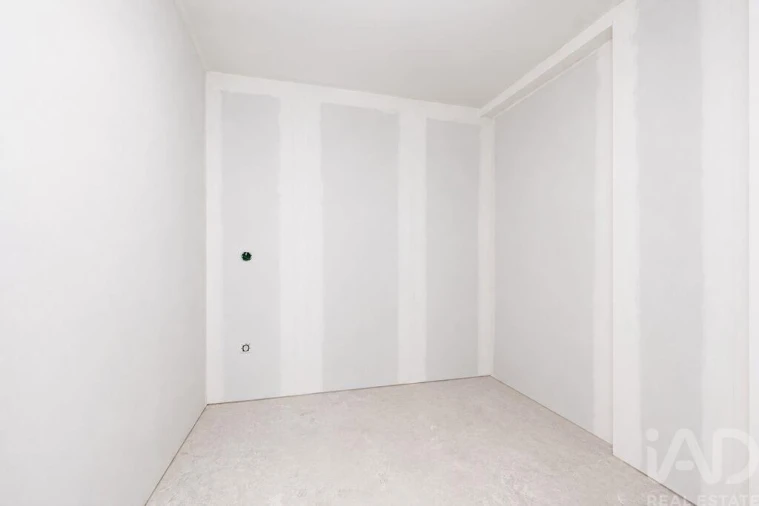 Apartamento T1 para Venda em Lordelo do Ouro e Massarelos Foto 14