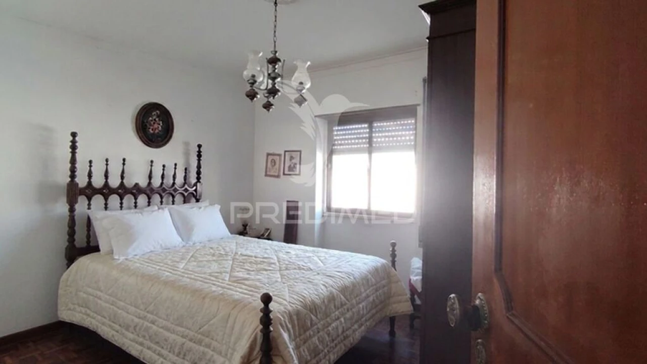 Apartamento T2 para Venda em Moita Foto 7