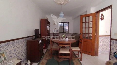 Apartamento T2 para Venda em Moita